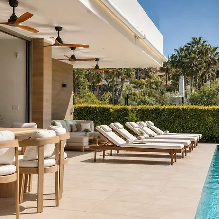Campanario Ii Pool Views Modern