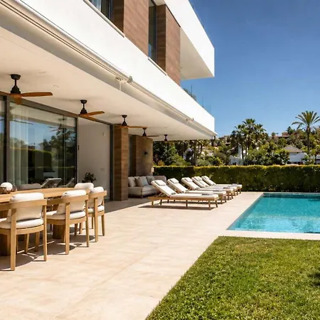 Campanario Ii Pool Views Modern